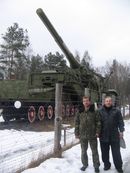 UA1CEI and RA1AGO against 305-mm railway heavy artillery gun