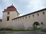 Castle and defensive type sinagogue